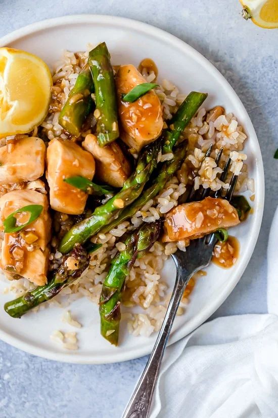 Chicken, Asparagus Lemon Stir Fry by Skinnytaste