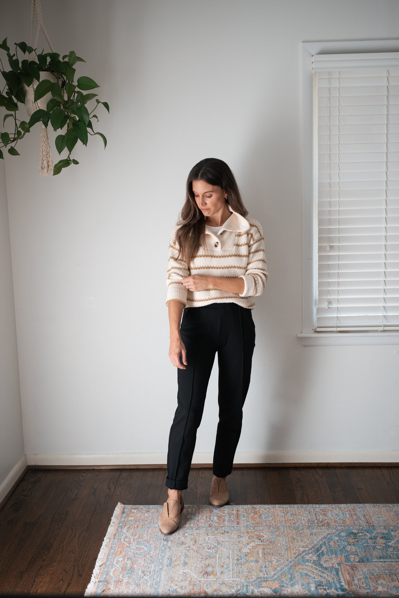 ways to style black pants with a striped collared sweater and oxfords