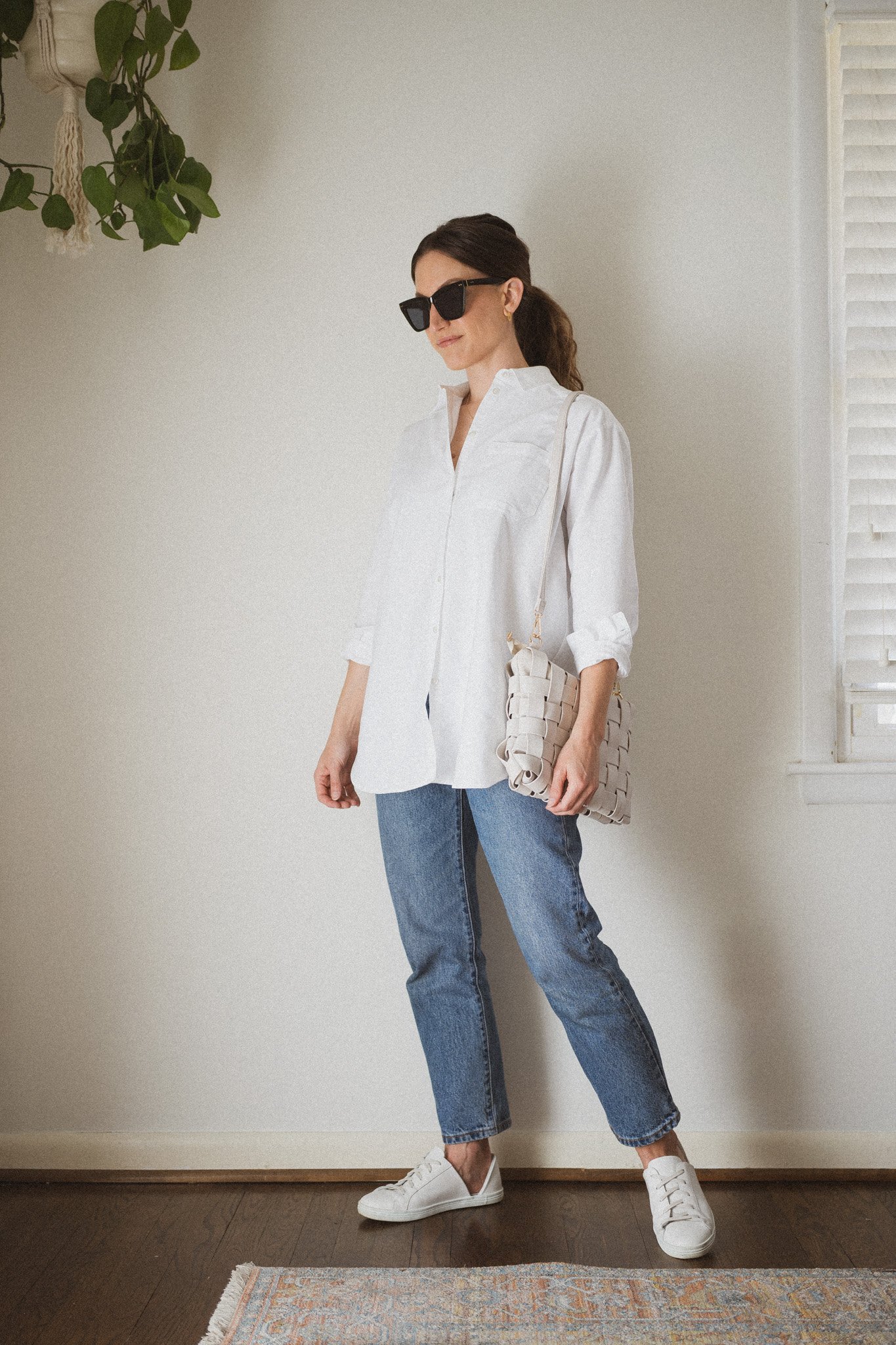 how to wear a dress shirt women Regular Fit for Tall in Black 6 / Tall / Black Expertly designed for tall women Women's Fitted Dress Shirts: How